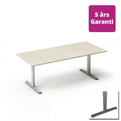 Billede af Hæve sænkebord bøg med hvidt stel. Enkelt men tidløst dansk design skrivebord, med højdejustering.